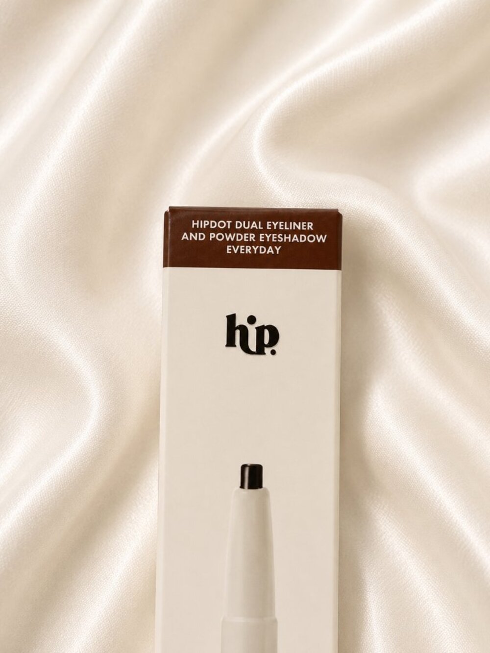 HipDot Dual Eyeliner & Powder Eyeshadow – Everyday - Picture 4 of 7
